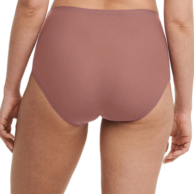 Chantelle Soft Stretch One Size Seamless Bikini 2643 Spring Fashions –  Petticoat Fair Austin