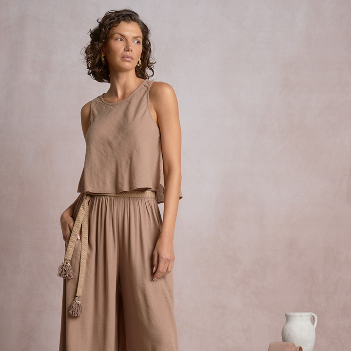 Easy Crop Linen Tank Brown