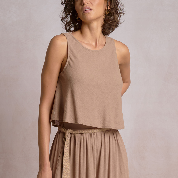 Easy Crop Linen Tank Brown