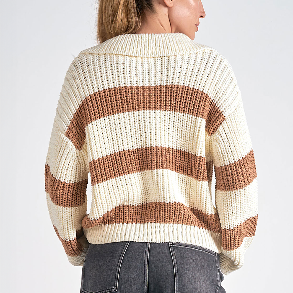 V-Neck Oversized Sweater Camel