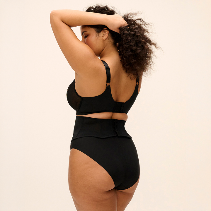 Lyriana Suspender Jet EL303791