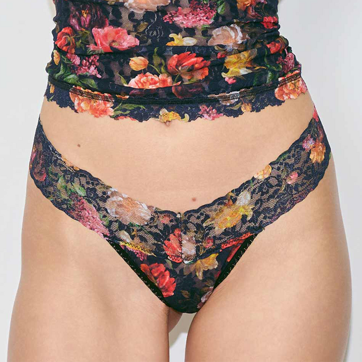 Printed Signature Lace Low Rise Thong PR4911