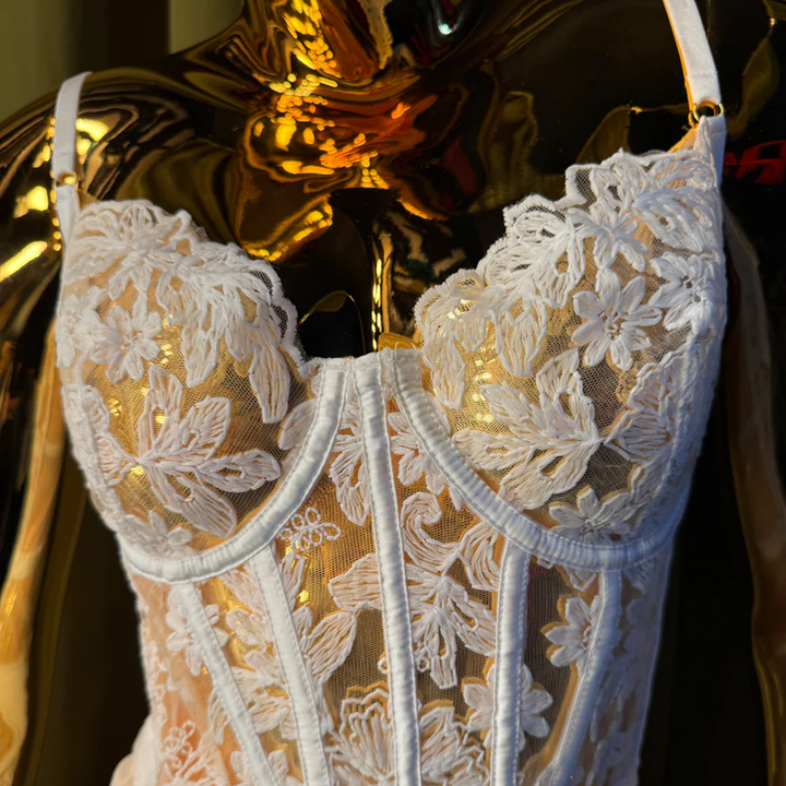 Embroidery Collection Underwire Bodysuit White