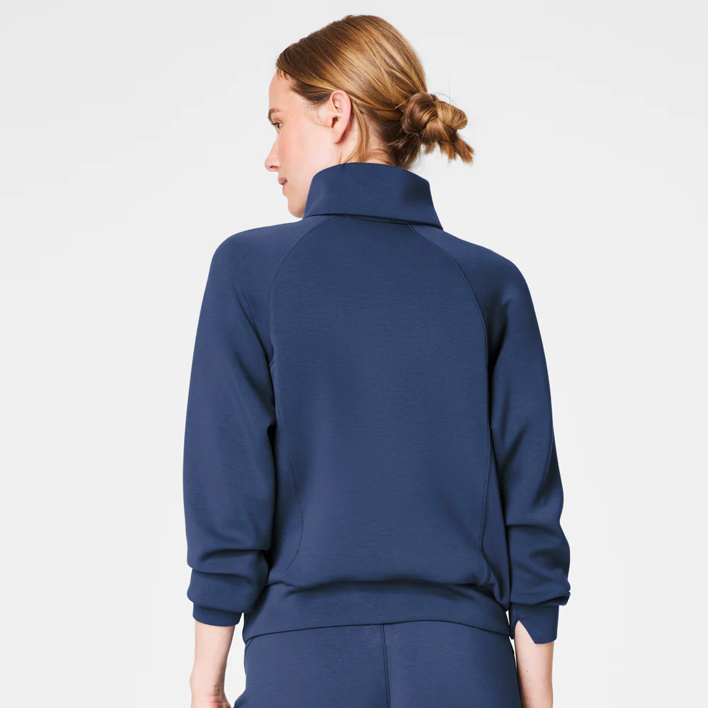 AirEssentials Half Zip