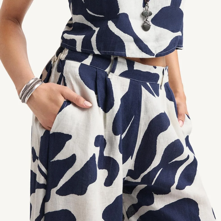 The Getaway Pant Night Flower