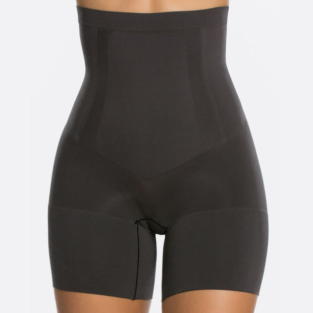Spanx OnCore, High-Waisted, Mid Thigh Short, Anti-Cellulite